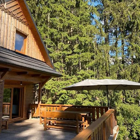 Na Přehradě S Vlastním Wellness